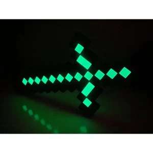 Devotech Minecraft Fosfor Işıklı Elmas Kılıç ve Minecraft Figür Oyuncak