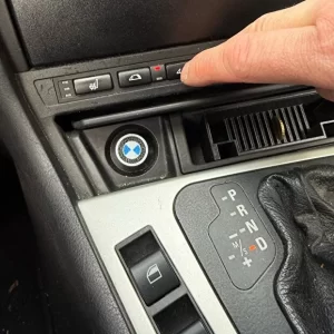 Devotech BMW Uyumlu 12V Çakmaklık ve Güç Soketi 2’li Set – Araç Şarj Girişi