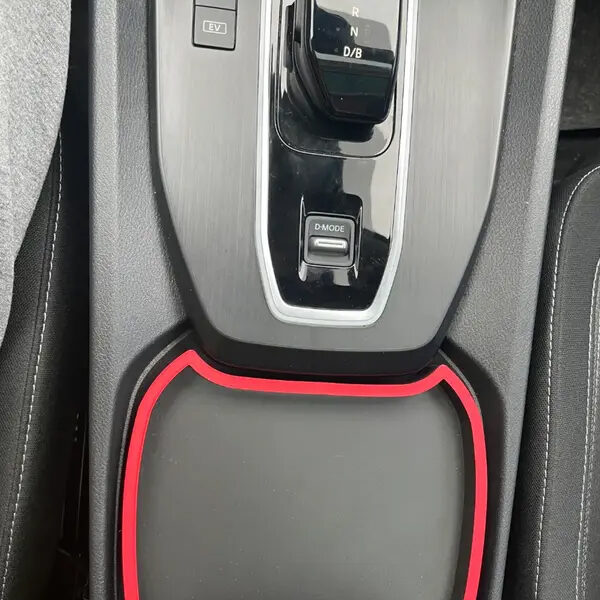 Nissan Qashqai 2024 Torpido Aksesuar ve Kol Dayama İç Trim – Şık & Dayanıklı